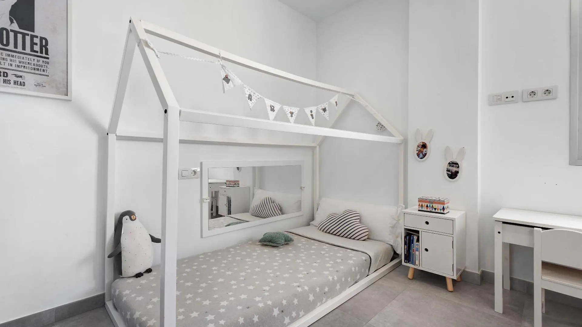 אדחה Villa Tulio Homme 2 ספרד