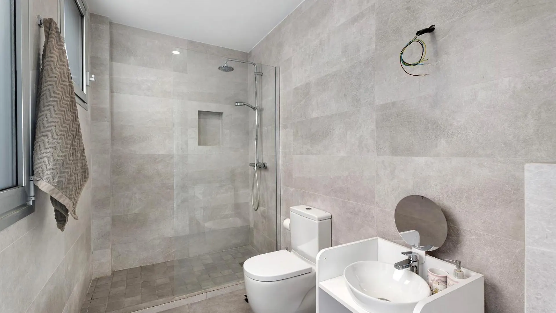 אדחה Villa Tulio Homme 2